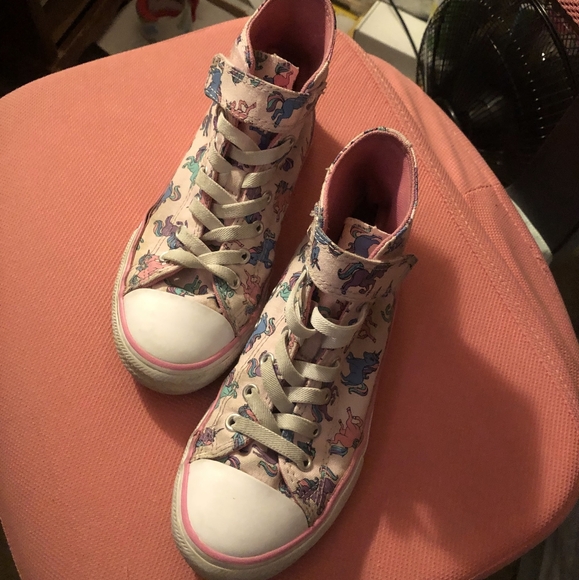 Children Unicorn Pink High Top Converse - Picture 2 of 9